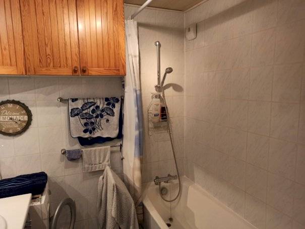 Appartement T5 traversant de 113 m2 - Photo 10 - Saint-Genis-Pouilly