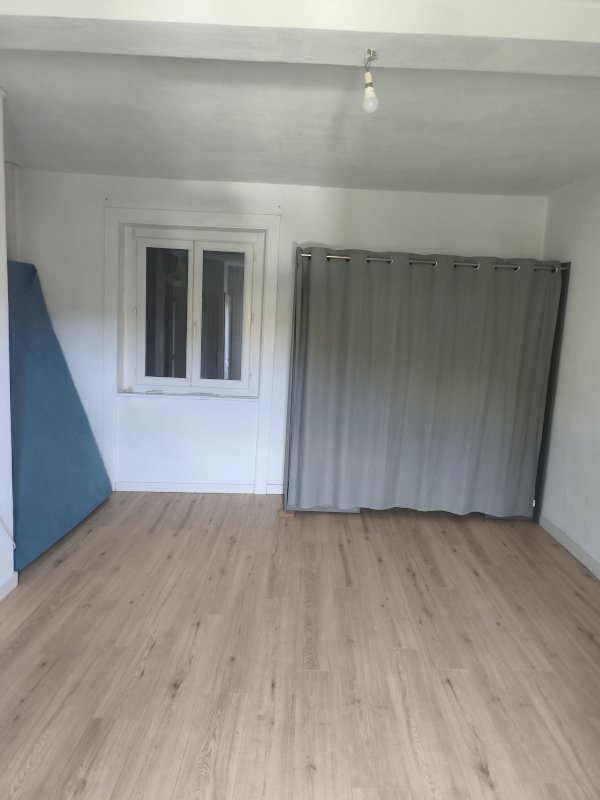 Maison de 93 m² sur terrain clos / 3 chambres - Photo 14 - Saint-Étienne