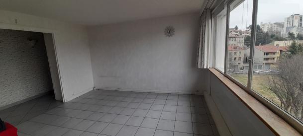 Appartement à vendre - Photo 1 - Saint-Étienne