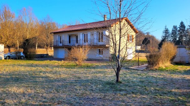 Grande maison individuelle - Photo 1 - Lavoûte-sur-Loire