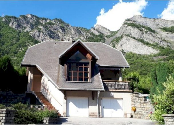 Maison individuelle - Photo 1 - Saint-Julien-Mont-Denis