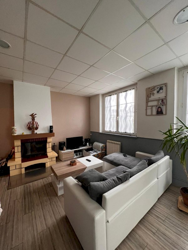 Appartement 63m² avec terrain - Photo 1 - Saint-Didier-en-Velay