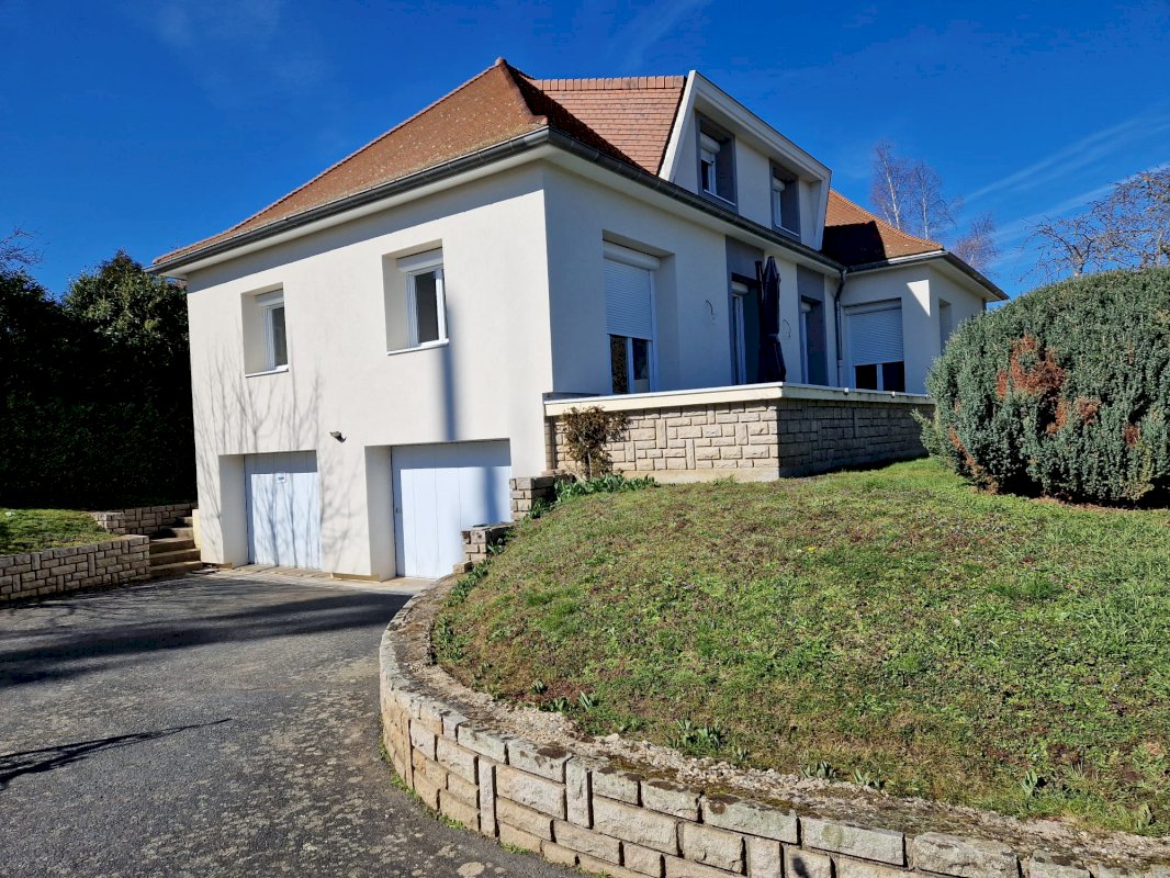 Maison avec terrain - Photo 1 - Arlanc