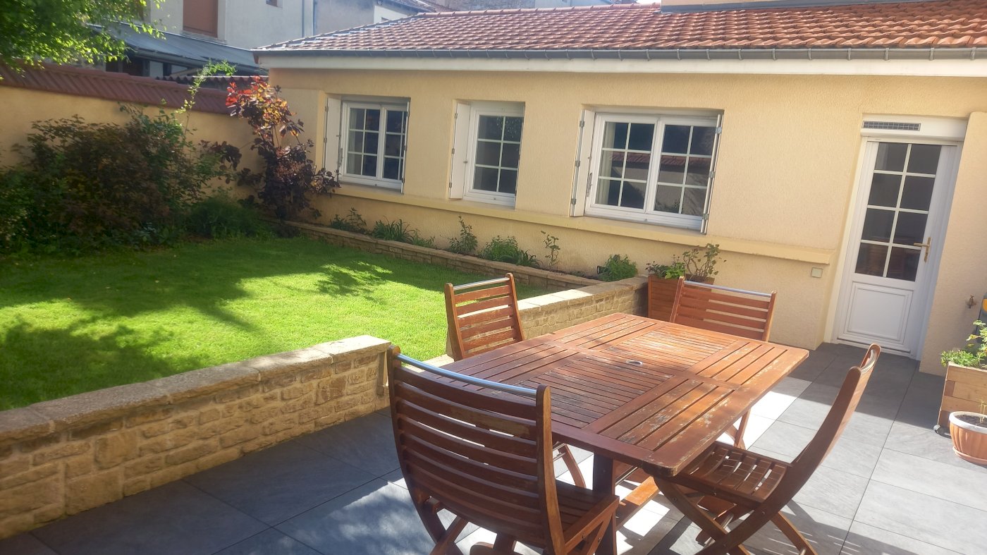 APPARTEMENT T4 - Photo 1 - Saint-Just-Malmont