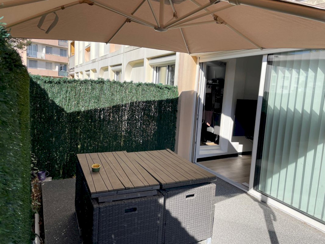 Appartement RDJ Décines Berthaudière - Photo 1 - Décines-Charpieu