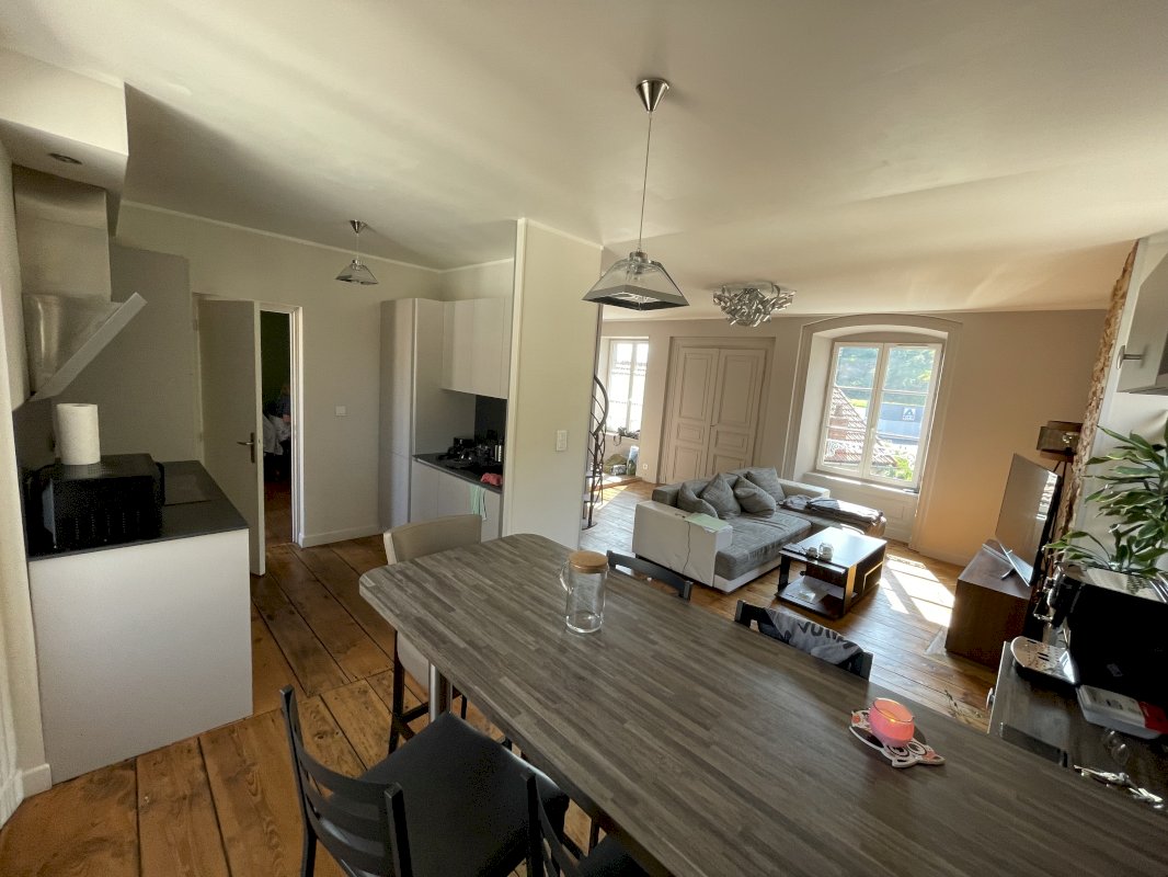 Appartement T3 de 67m² - Photo 1 - Saint-Flour