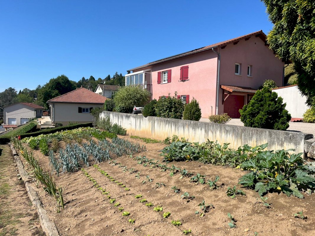 Maison individuelle à vendre - Photo 1 - Saint-Genis-l'Argentière