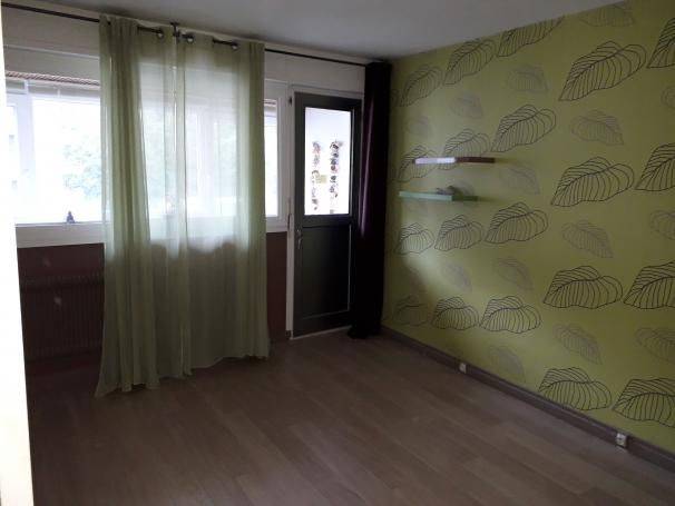 BEL APPARTEMENT 6 PIECES - Photo 2 - Royat