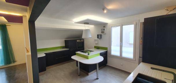 Duplex 125m² hypercentre Prevessin - Photo 2 - Prévessin-Moëns