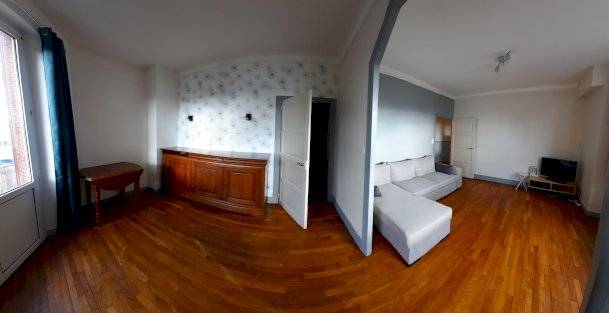 Appartement F2 bis de 74 m² - Photo 2 - Moulins