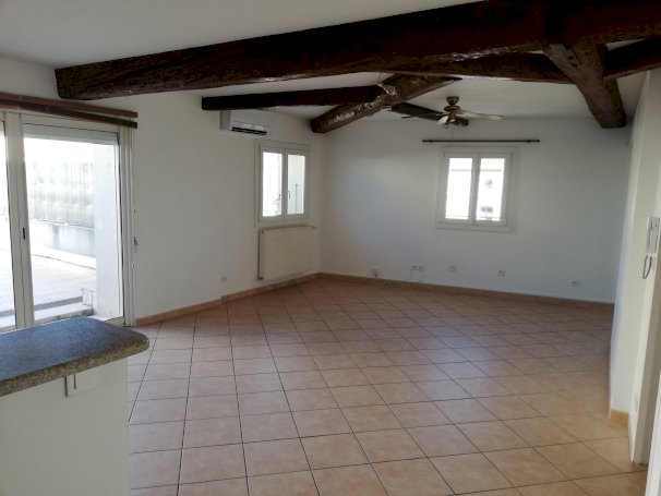 Appartement 3 pièces avec terrasse - Photo 2 - Montélimar