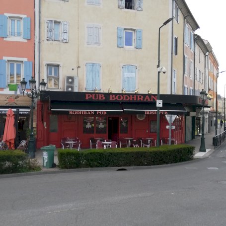 Appartement T2 centre ville - Photo 2 - Montélimar