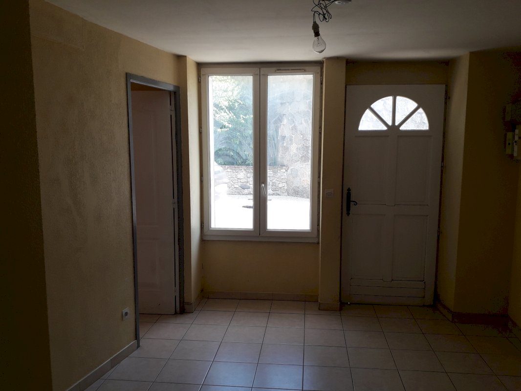 Appartement au cœur d'un village ardechois - Photo 2 - Les Ollières-sur-Eyrieux