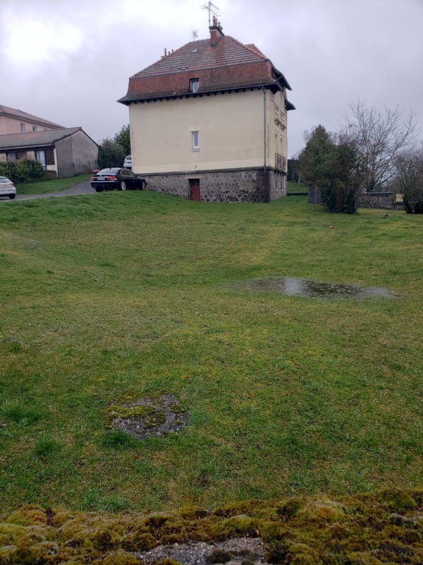 Appartement loué - Photo 2 - Aurillac