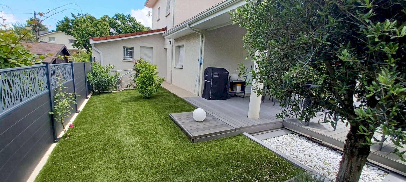 Maison d'architecte, piscine, 2 chambres type suite, ou 1 suite et 2 chambres - Photo 2 - Gières