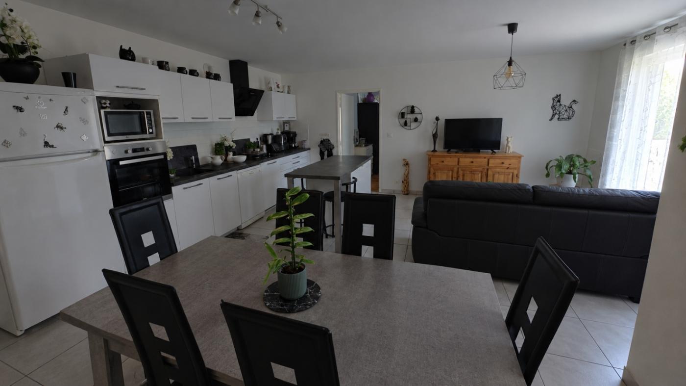 IDEAL PREMIER ACHAT : APPT DE 2019 - Photo 2 - Saint-Jean-de-Niost