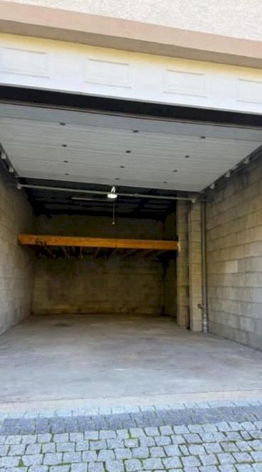 Maison de 130 m² avec studio indépendant et très grand garage - Photo 2 - Écully