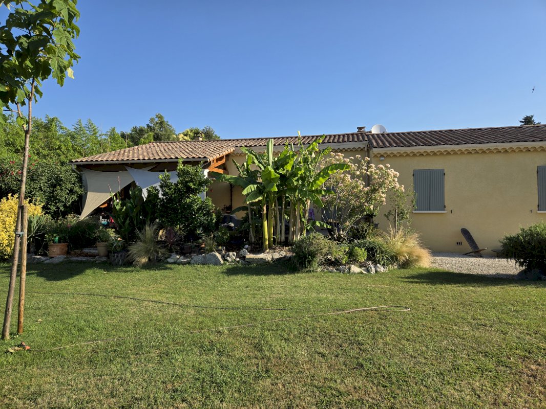 Maison de plain-pied - Photo 2 - Saint-Marcel-lès-Sauzet