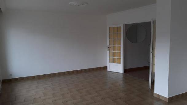 APPARTEMENT 4 PIECES - Photo 3 - Le Chambon-Feugerolles