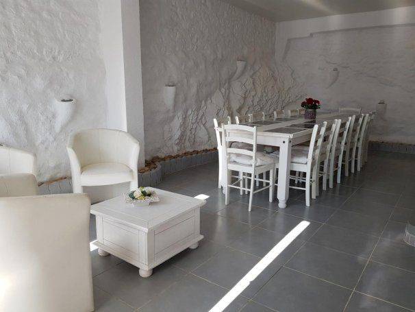 Maison 190 m² avec grand terrain - Photo 3 - Limony