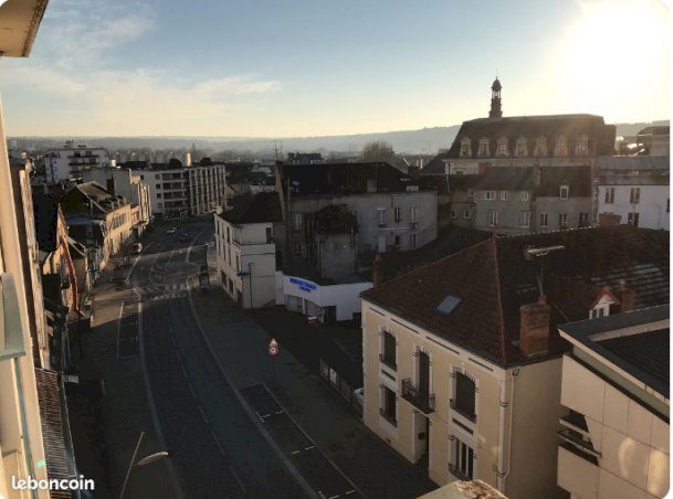 Appartement 72m2 - Photo 3 - Montlucon