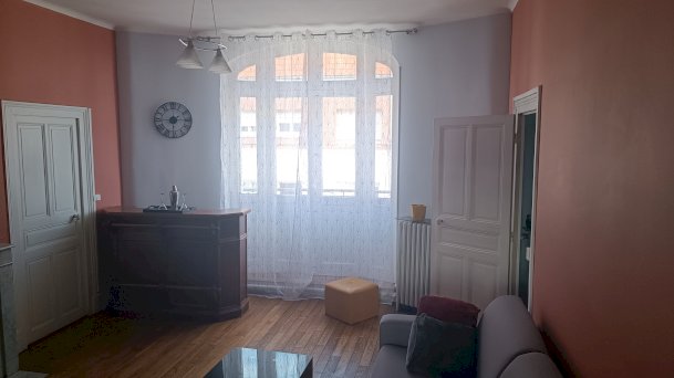 Appartement rénové T3 Moulins Centre - Photo 3 - Moulins