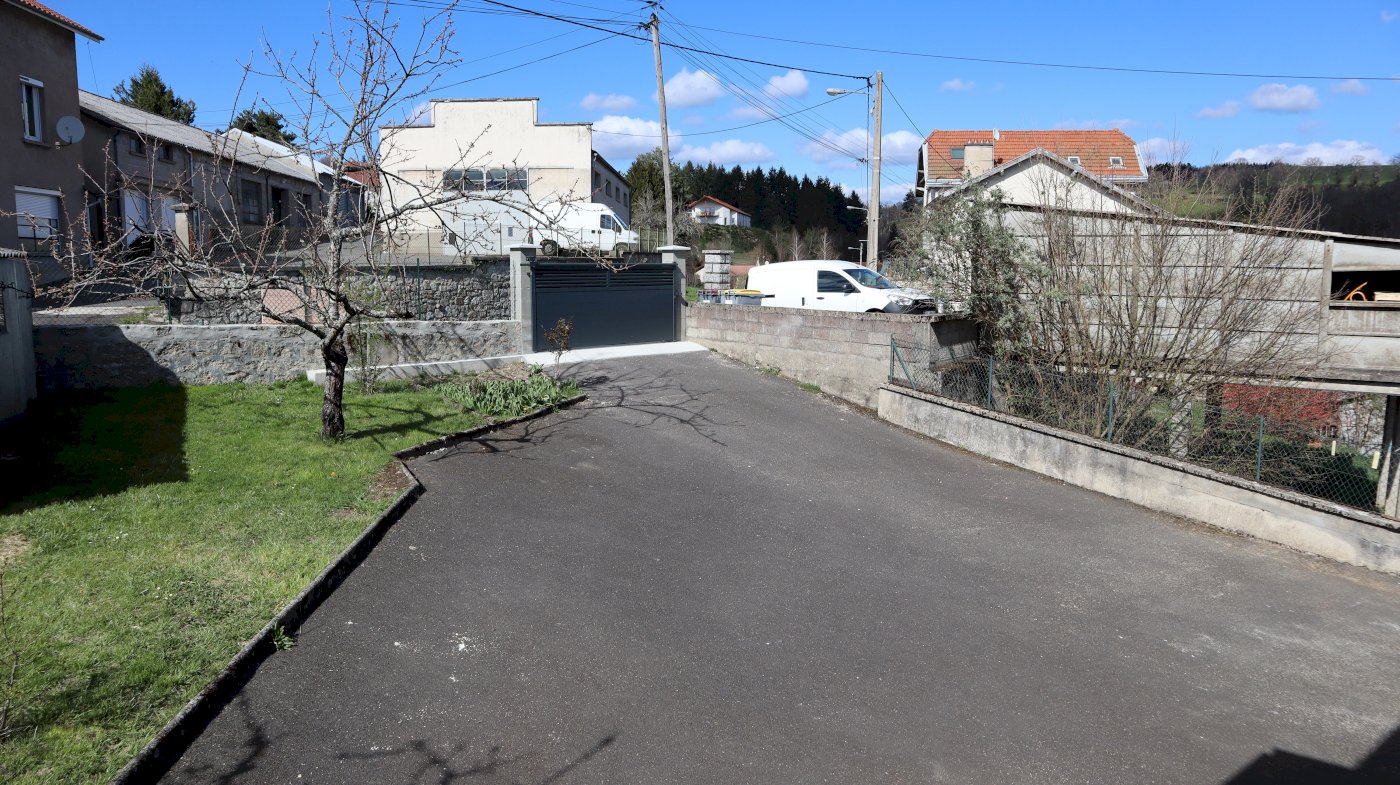 Maison + Pavillon - Photo 3 - Saint-Rémy-sur-Durolle