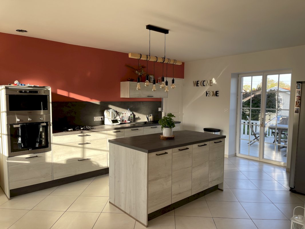 Maison 135m² / 5 pièces - Photo 3 - Chavanoz
