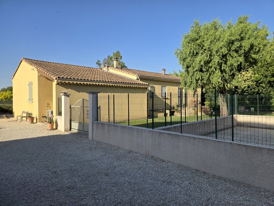 Maison de plain-pied - Photo 3 - Saint-Marcel-lès-Sauzet