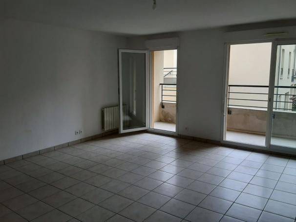 Appartement avec garage - Photo 4 - Saint-Étienne