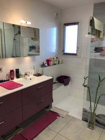 APPARTEMENT DE GRAND STANDING - Photo 4 - Bourg-en-Bresse