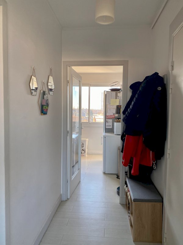 Vichy Centre - Appartement 68m² - Photo 4 - Vichy