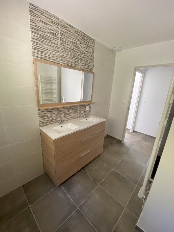 Maison neuve avec piscine - Photo 4 - Propiac