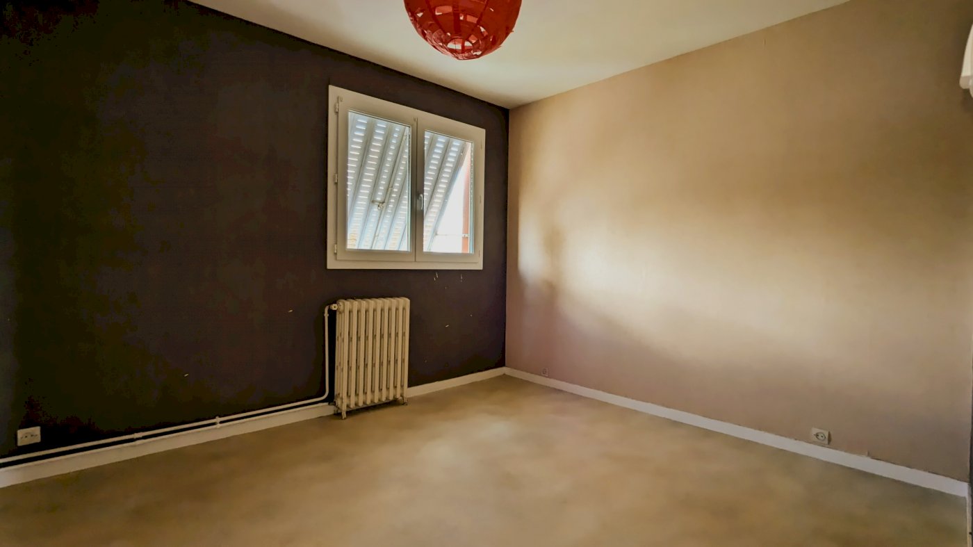 Appartement lumineux F4 - Photo 4 - Aurillac