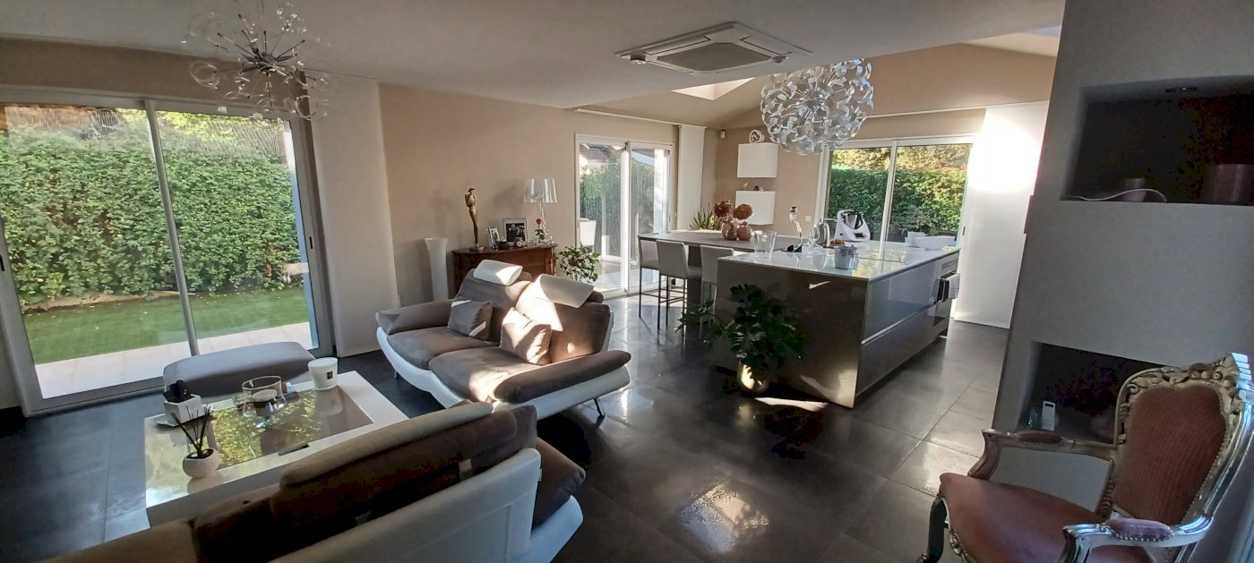 Maison d'architecte, piscine, 2 chambres type suite, ou 1 suite et 2 chambres - Photo 4 - Gières
