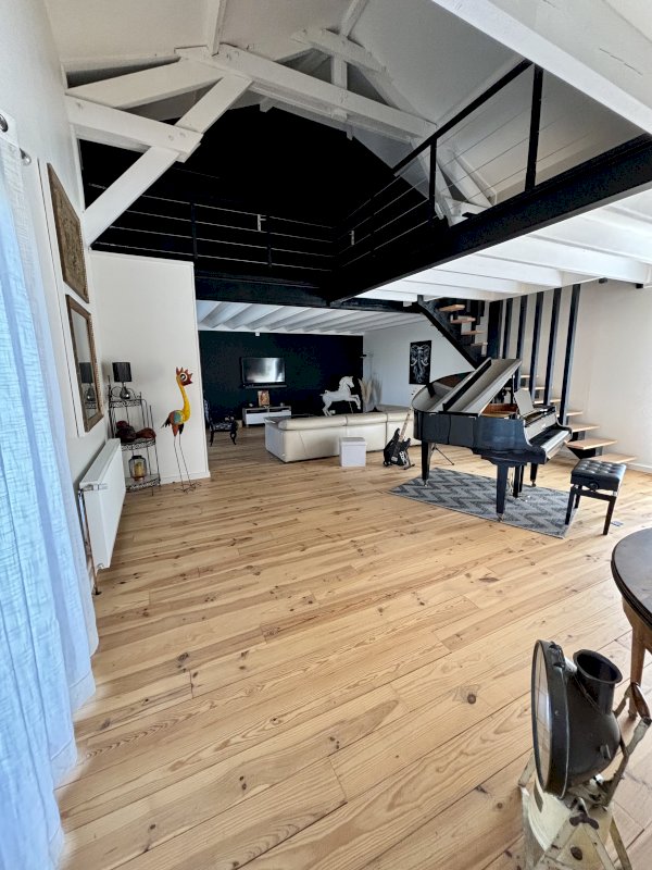 Maison 9 pièces - Photo 4 - Biziat