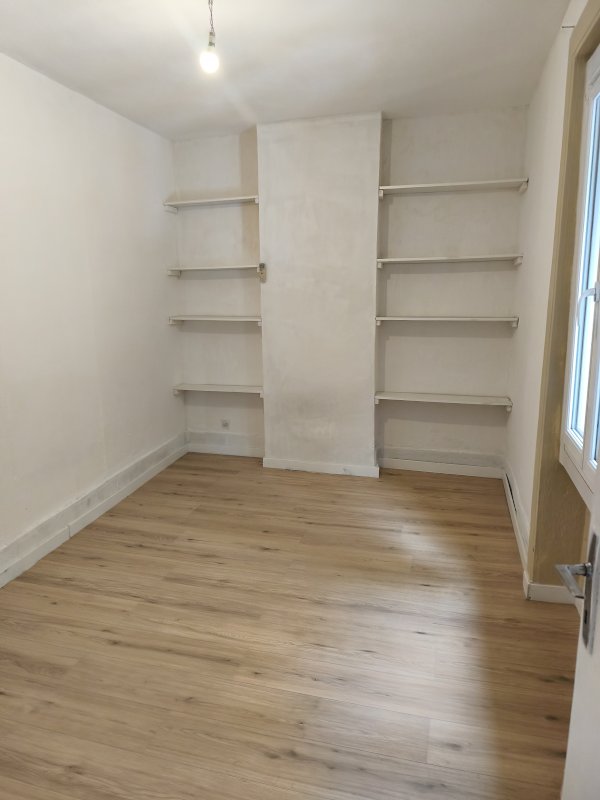 Maison de 93 m² sur terrain clos / 3 chambres - Photo 4 - Saint-Étienne
