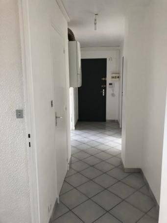 Appartement F4 rénové - Photo 5 - Tain-l'Hermitage