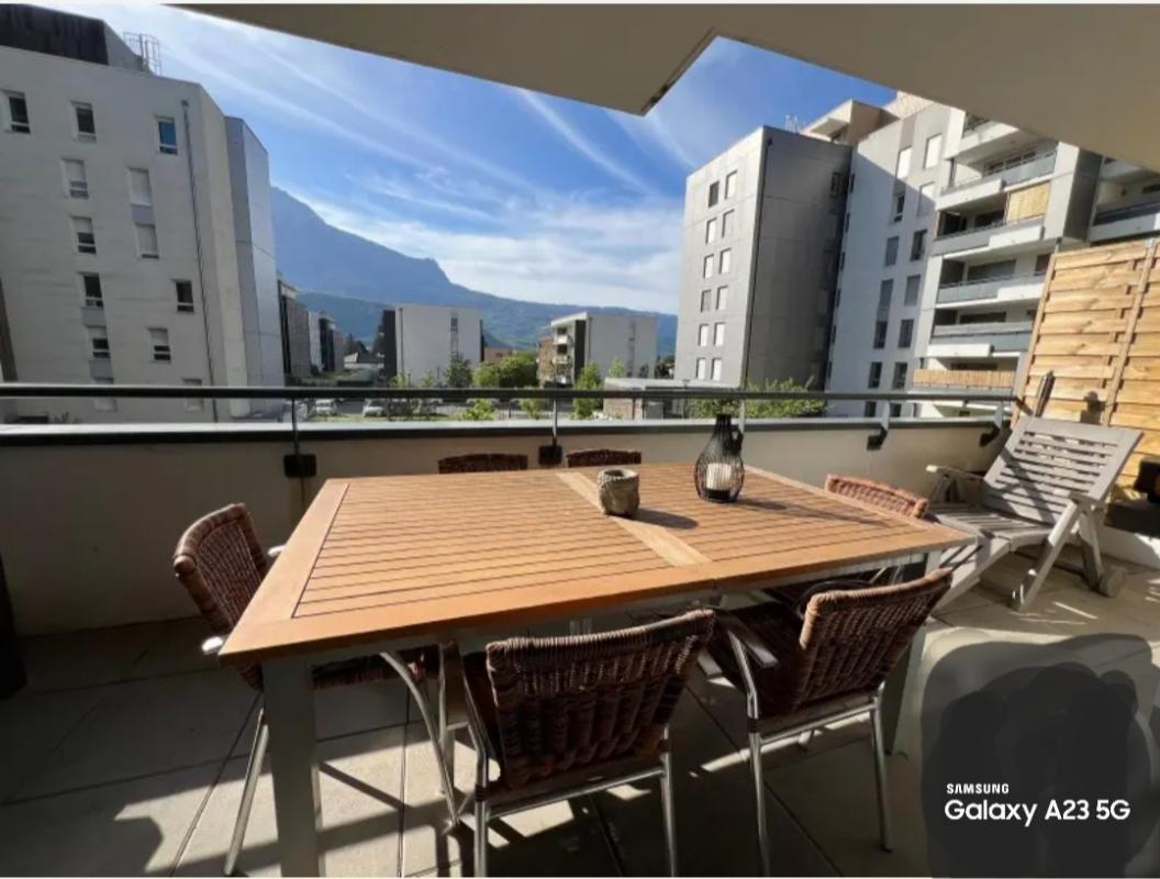 Appartement 65m² + Terrasse 16m² - Photo 5 - Échirolles