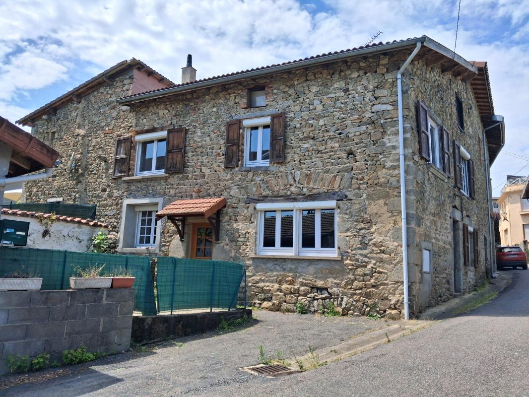 Maison 4 pièces / 100 m² - Photo 5 - Celles-sur-Durolle