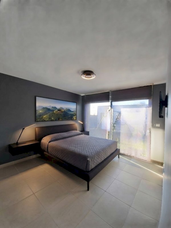 Maison contemporaine 126 m² - 4 chambres - Terrain clôturé - Photo 5 - Marsat