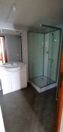 Maison renovée - Photo 6 - Jullianges
