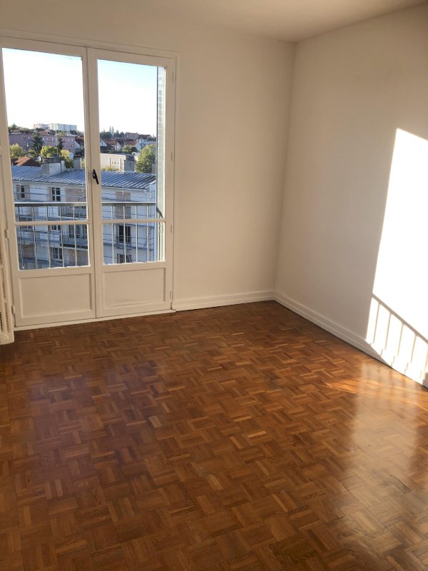 Appartement 3 chambres 78m² - Photo 6 - Montluçon