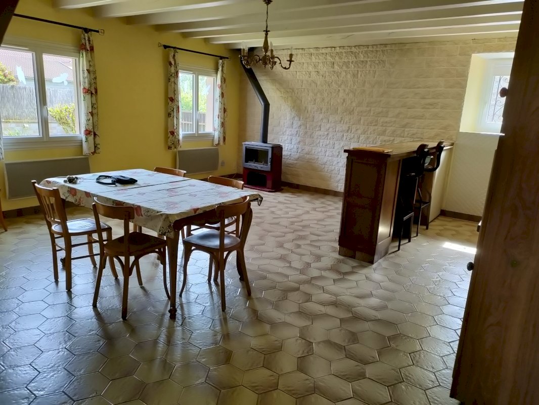 Maison 4 pièces Livradois Forez - Photo 6 - Le Brugeron