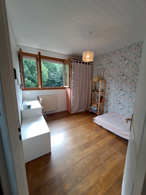 Appartement T4 en duplex - St Martin d'Uriage - Photo 6 - Saint-Martin-d'Uriage