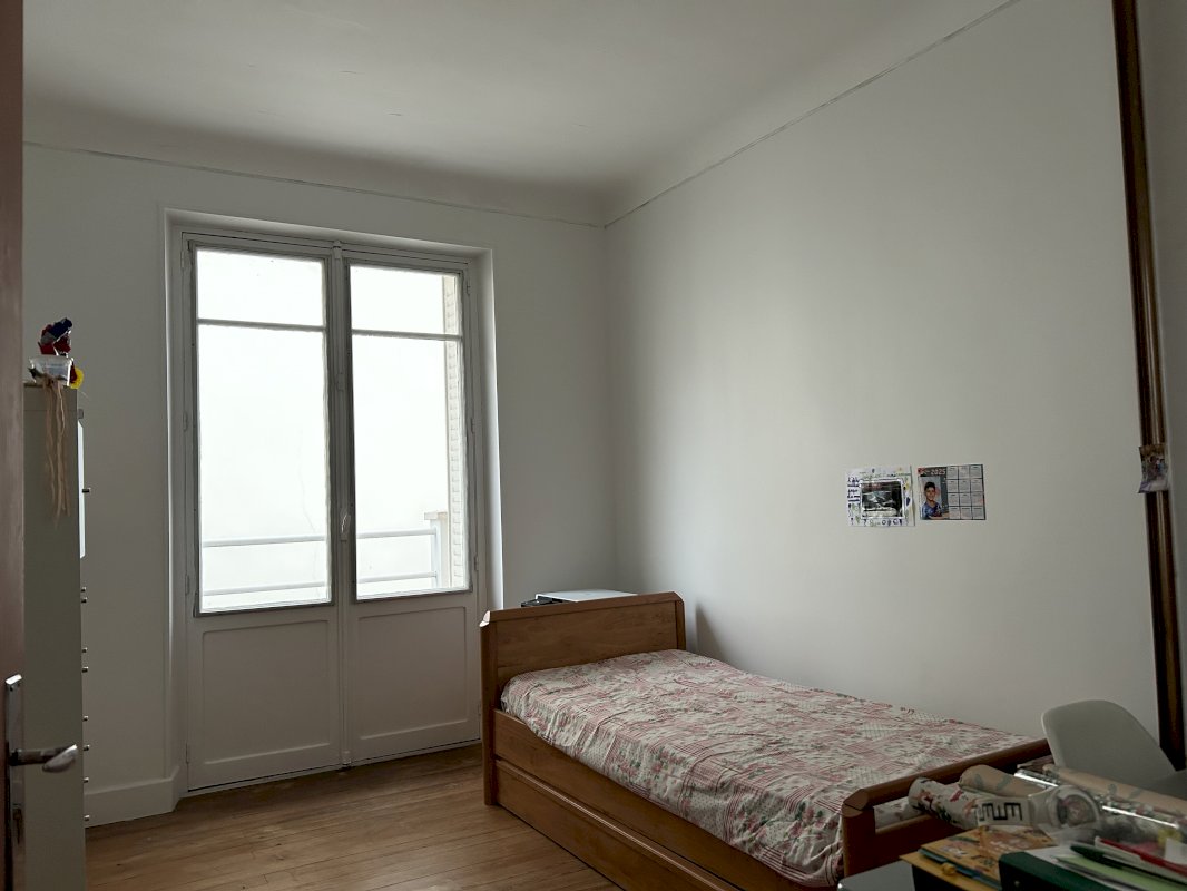 Issoire centre | Maison de caractère 5 chambres + terrain - Photo 6 - Issoire
