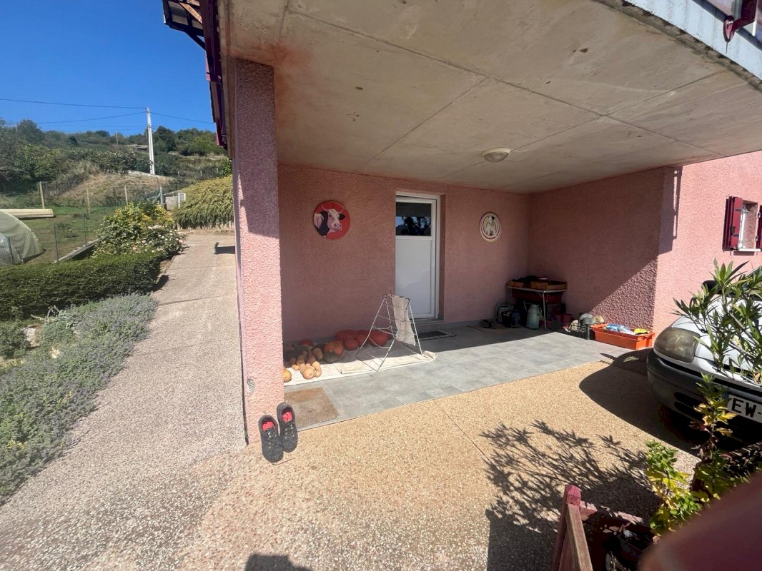 Maison individuelle à vendre - Photo 6 - Saint-Genis-l'Argentière