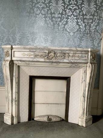 Grand appartement bourgeois - Photo 7 - Saint-Étienne
