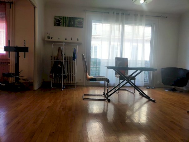 Appartement type F3 de 86m² - Photo 7 - Saint-Étienne
