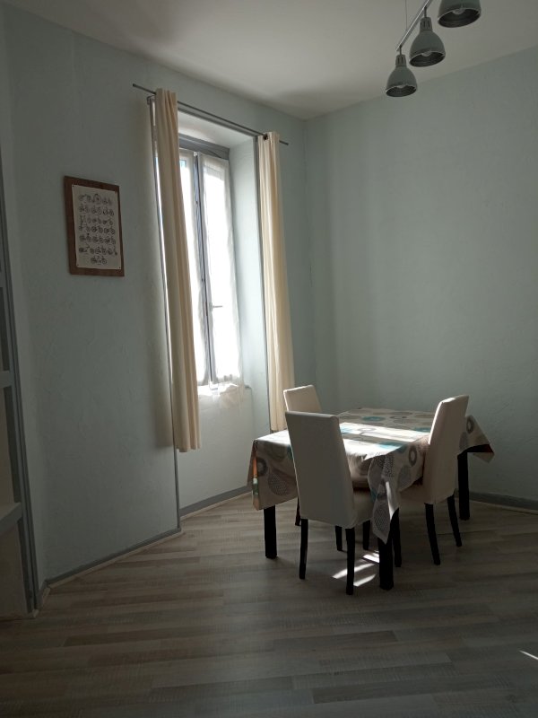 F3 61 m² | Néris Les Bains - Photo 7 - Néris-les-Bains